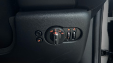 MINI Hatchback 1.5 Cooper Classic Premium 5dr Auto Petrol Hatchback